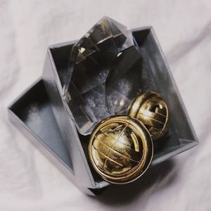 Givenchy golden vintage fashion earrings